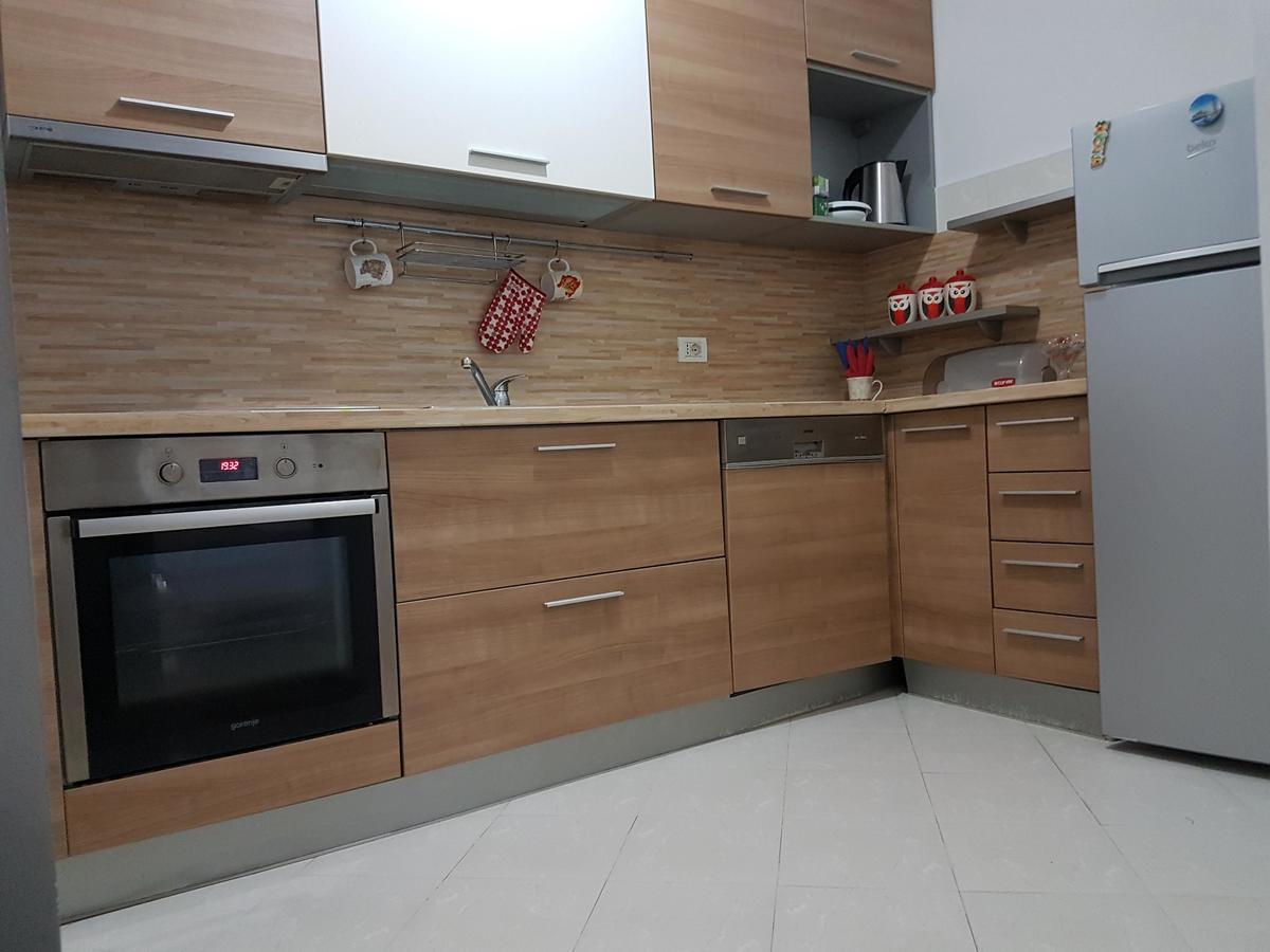Delta Apartment 波德戈里察 外观 照片