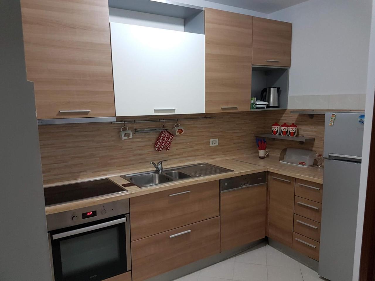 Delta Apartment 波德戈里察 外观 照片